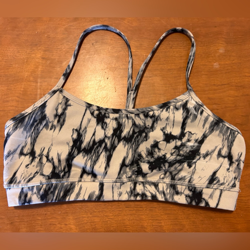 Lulu Lemon Tie-dye style sports bra in nutral colors